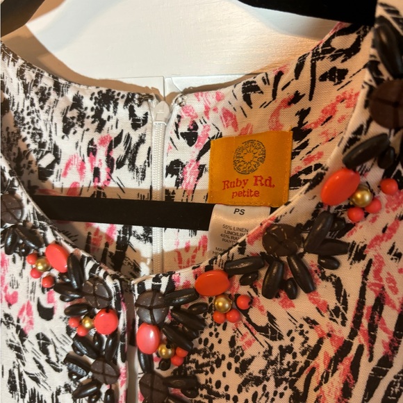 Ruby Red - Picture 2 of 4